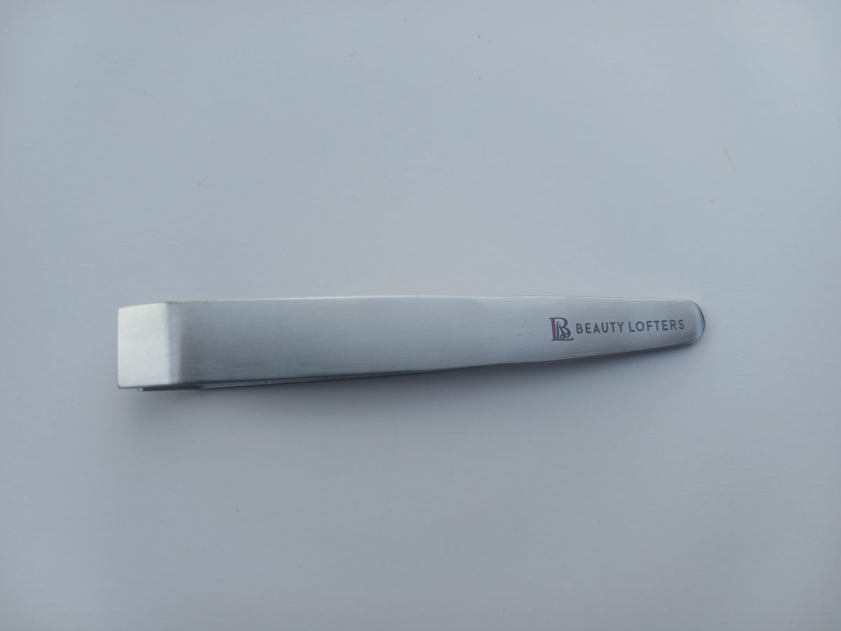 Medium Slant Tweezer shown at an angle