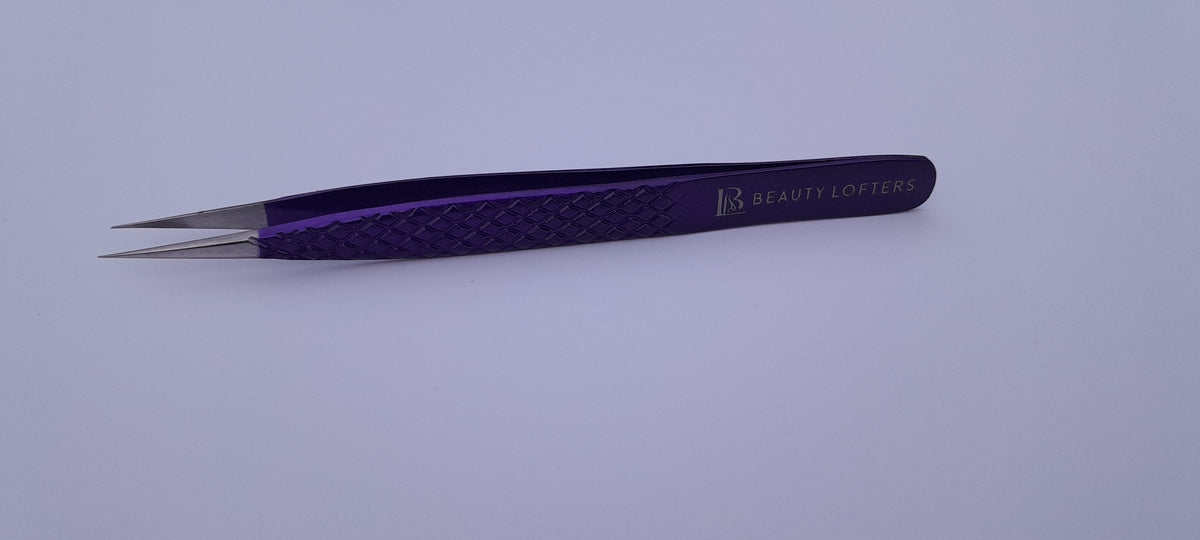 Beauty Lofters powder purple straight isolation diamond print tweezer side view